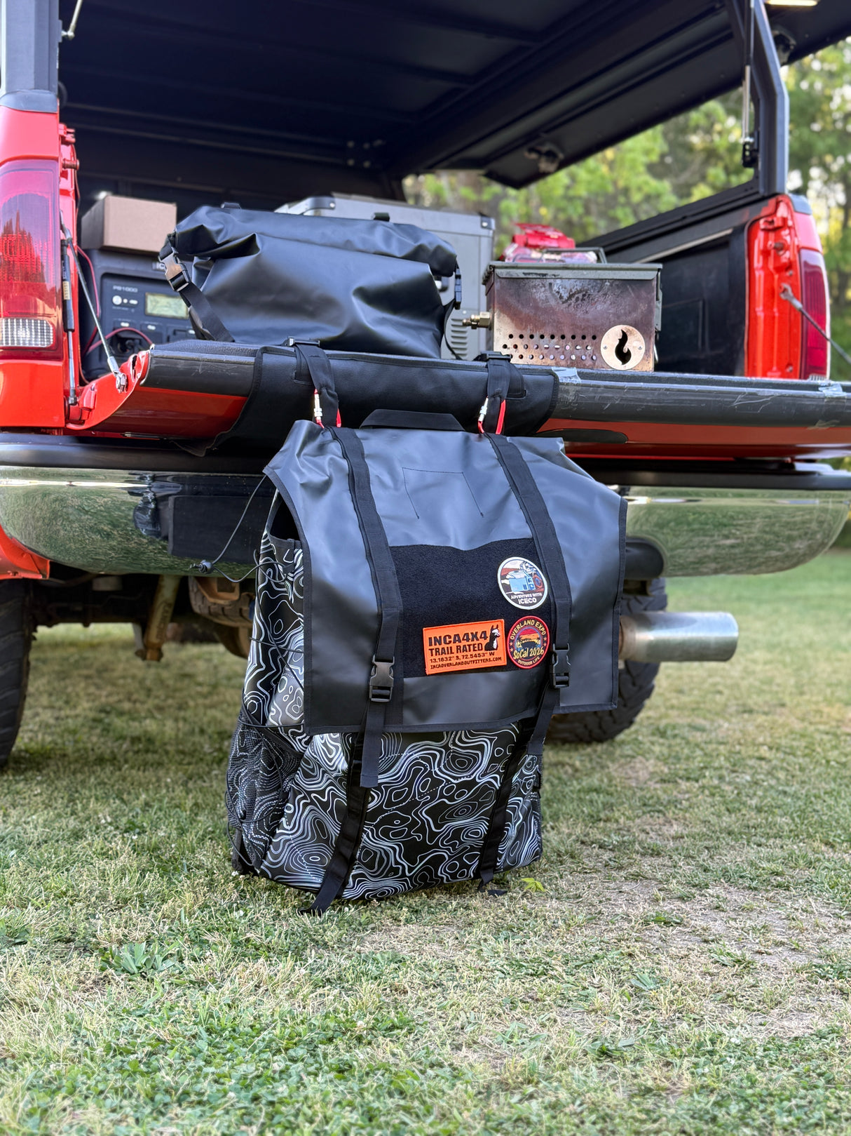 Overland spare tire tailgate bag 4.0