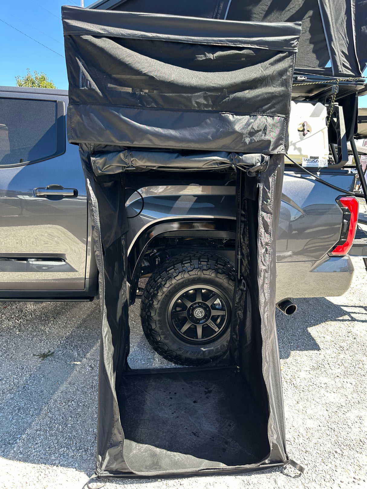 Taruca Rogue Ensuite Shower