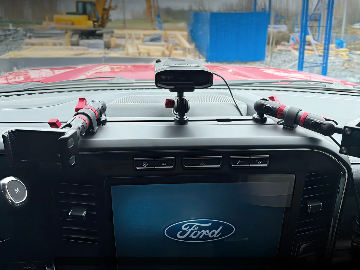 2023-2026 Ford Super Duty (F-250 Through F-600) Tackform Slim Track Dash Bracket With 20LITE Phone & Tablet Mounts