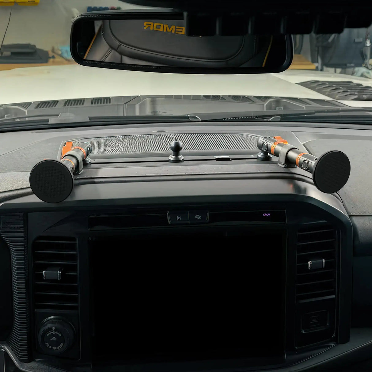 2024+ Ford F-150 (See Compatibility Info For Specific Year/Trim Fitment Details) Tackform Slim Track Dash Bracket With 20LITE Phone Mount | Telescoping Arm