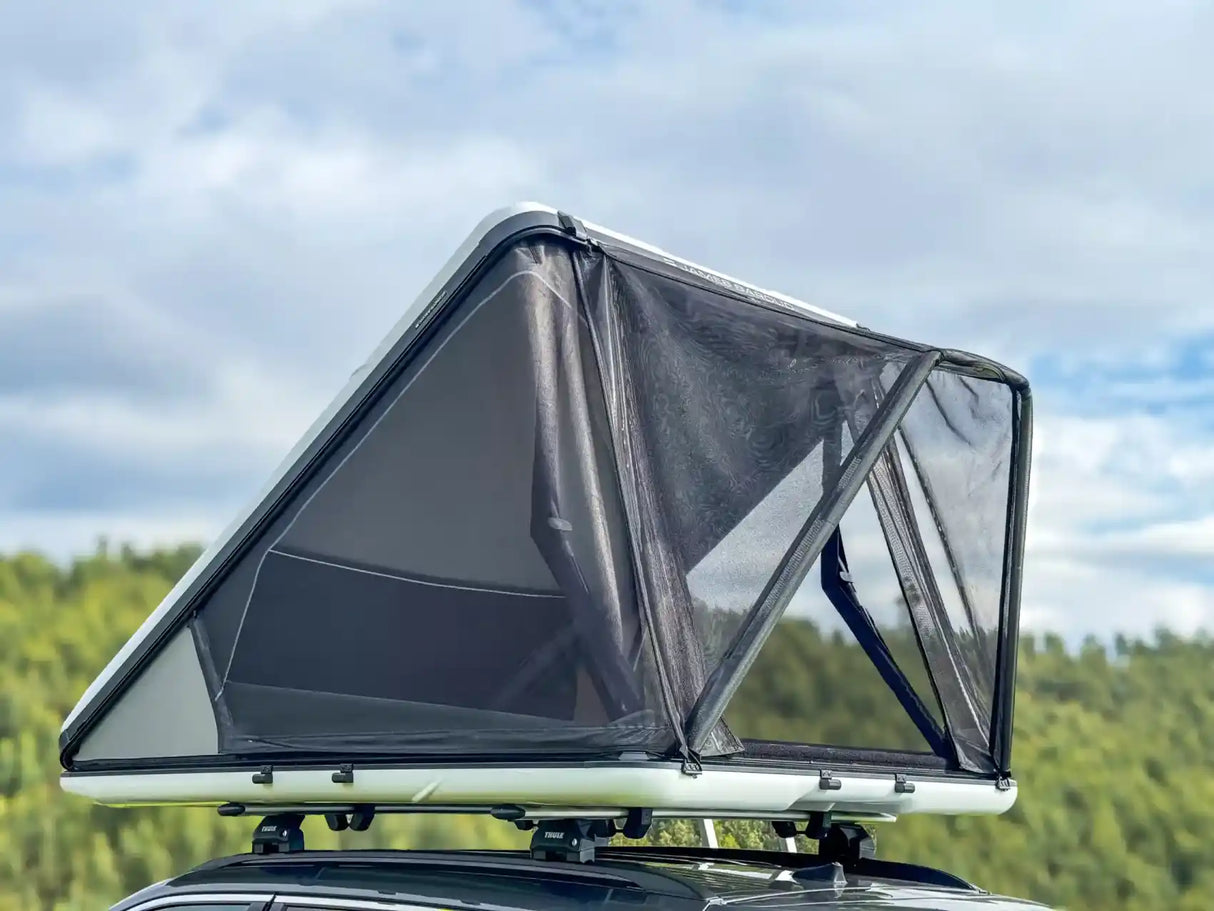 James Baroud Overland tent 122