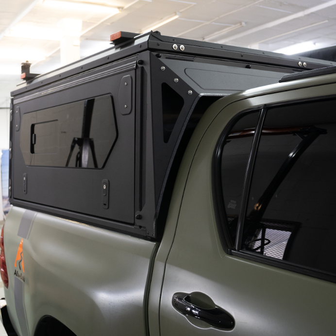 ALU-CAB ModCAP Canopy Front Filler for Gladiator product detail photo 2