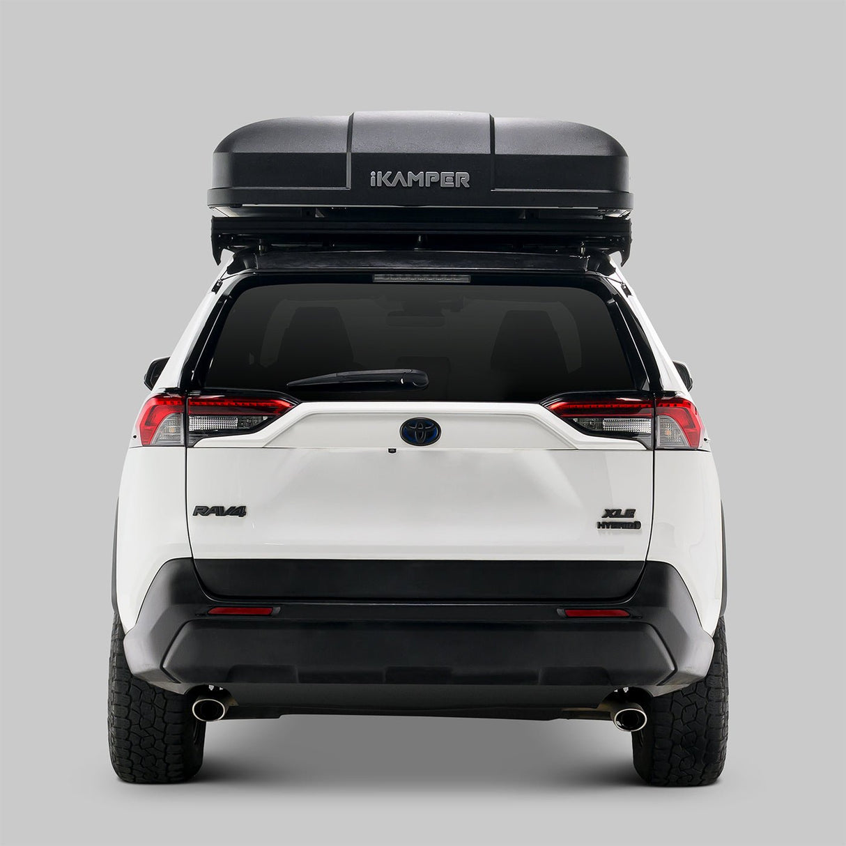 iKamper Skycamp 4.0 Trio closed rear view on Toyota SUV