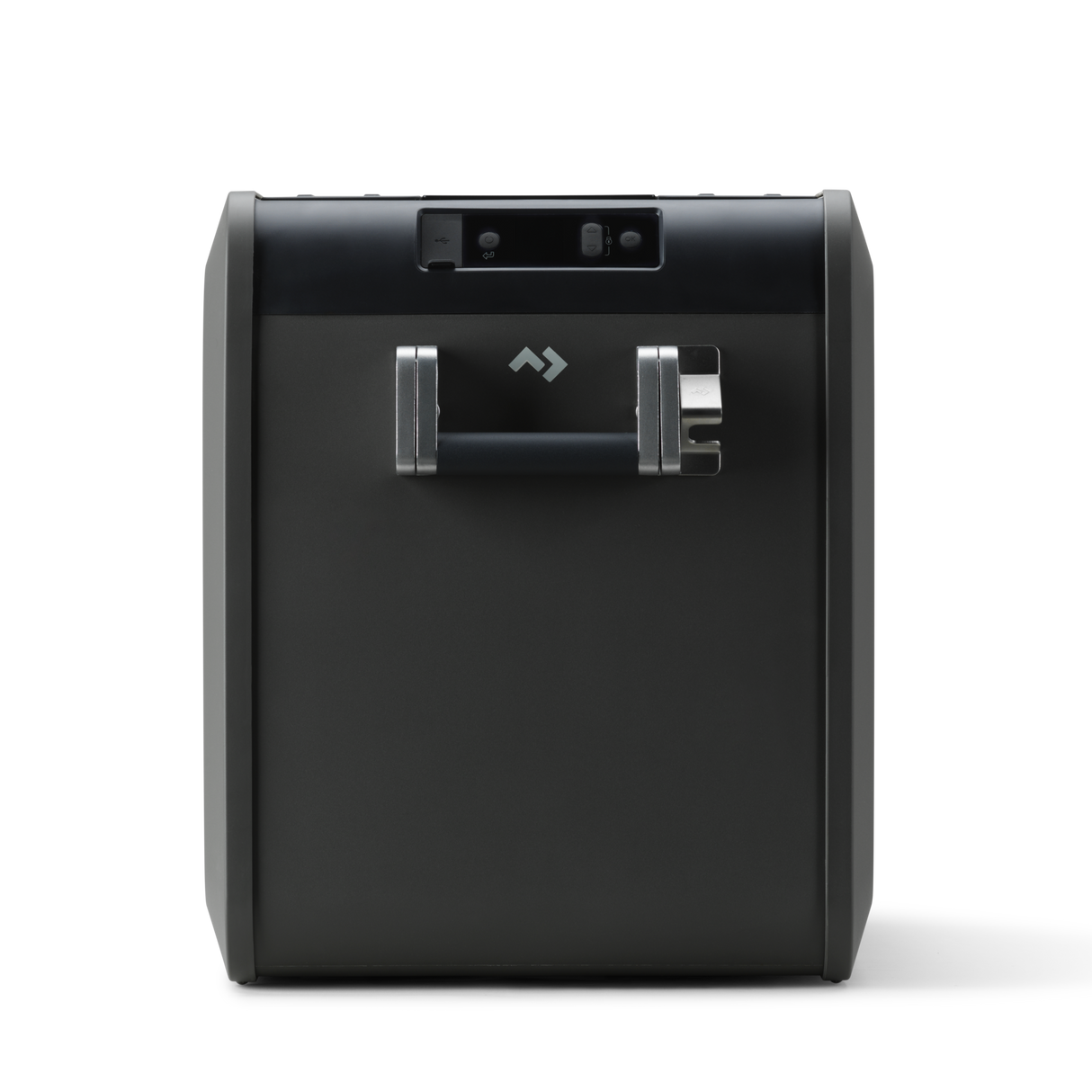 Dometic CFX5 45 portable electric cooler feature image 2