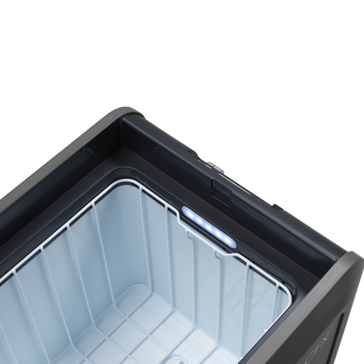 Dometic CFX5 45 portable electric cooler feature image 5