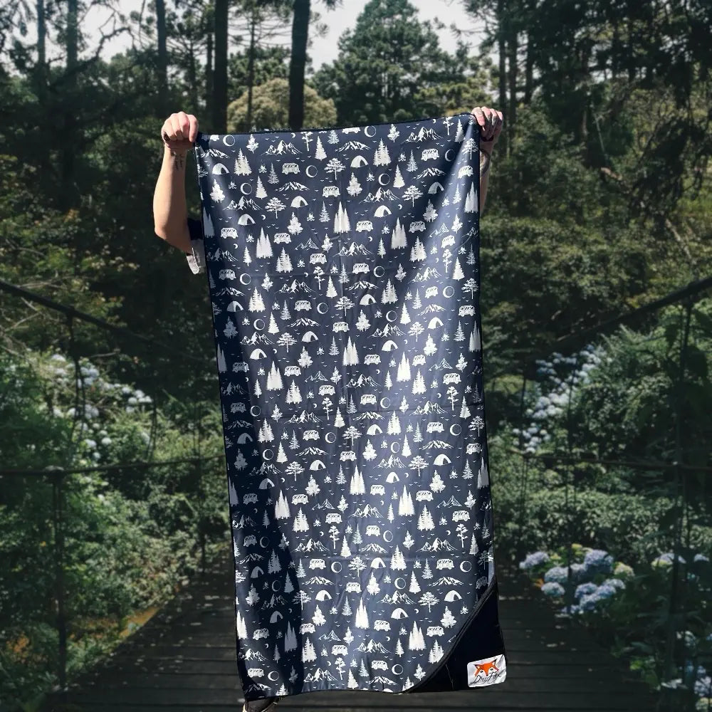 Adventure Towel Beach Size L with Pouch- Fire