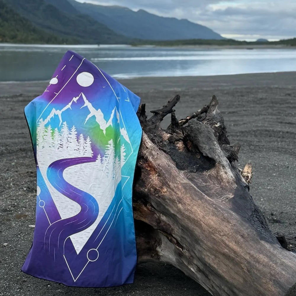 Adventure Towel Beach Size L with Pouch- Wind