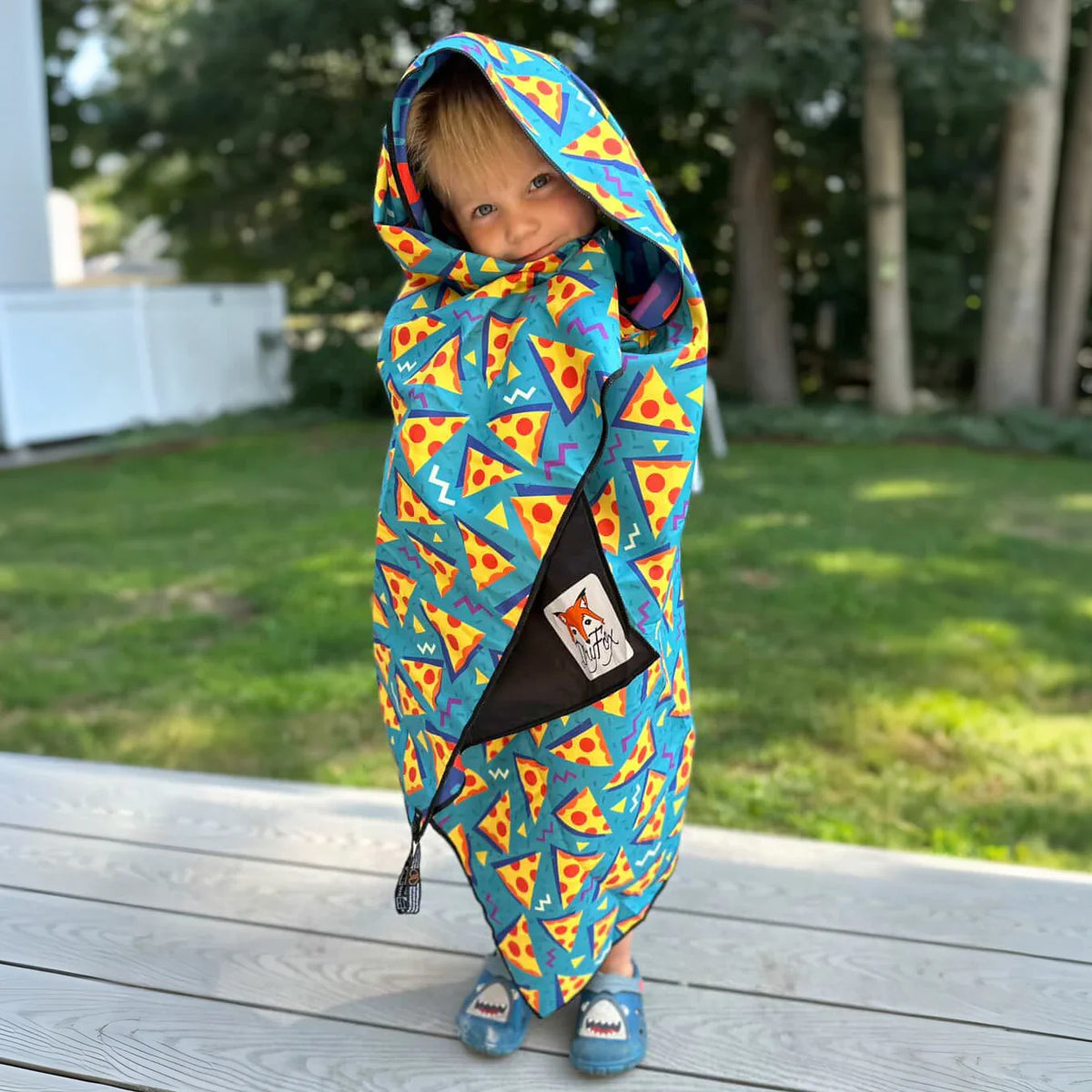 Adventure Towel Beach Size L with Pouch- Party