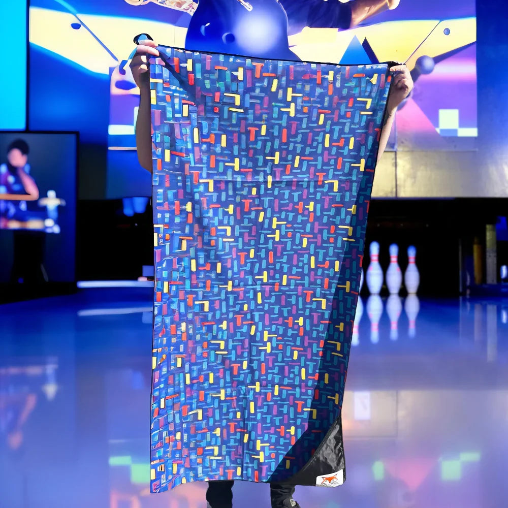 Adventure Towel Beach Size L with Pouch- Party