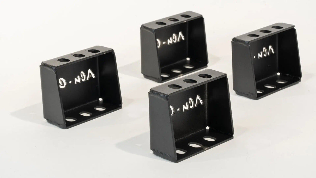 ALU-CAB HIGH PROFILE LOAD BAR MOUNTING FEET