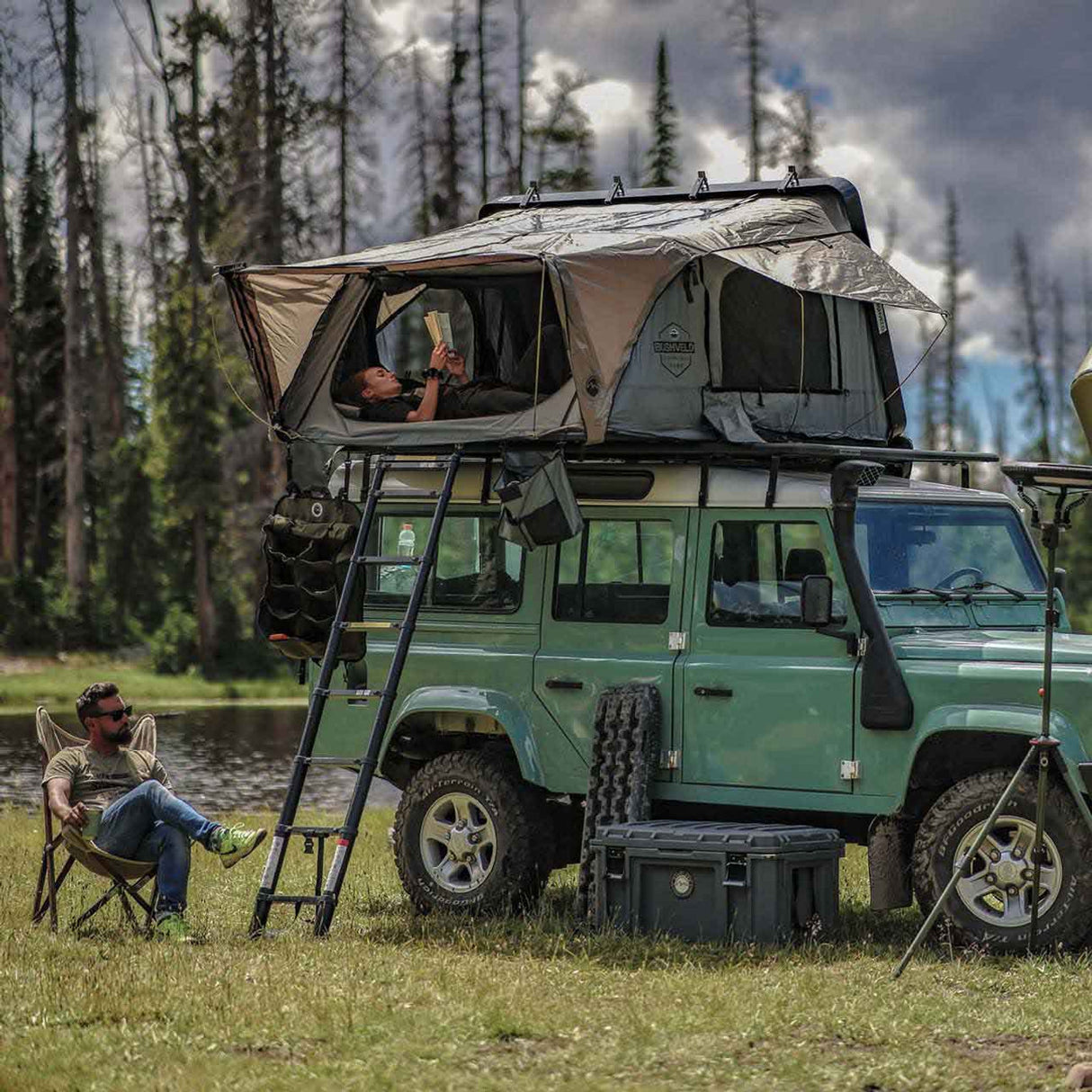 Bushveld Hard Shell Roof Top Tent | OVERLAND VEHICLE SYSTEMS