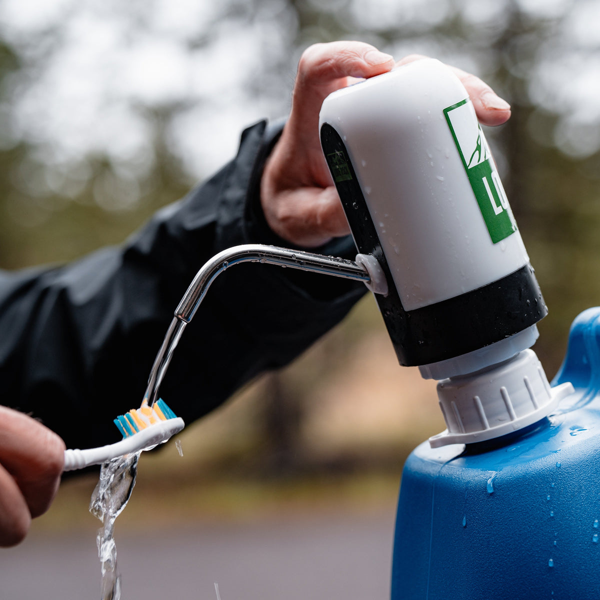 Igloo Overland Water Pump Adapter Kit