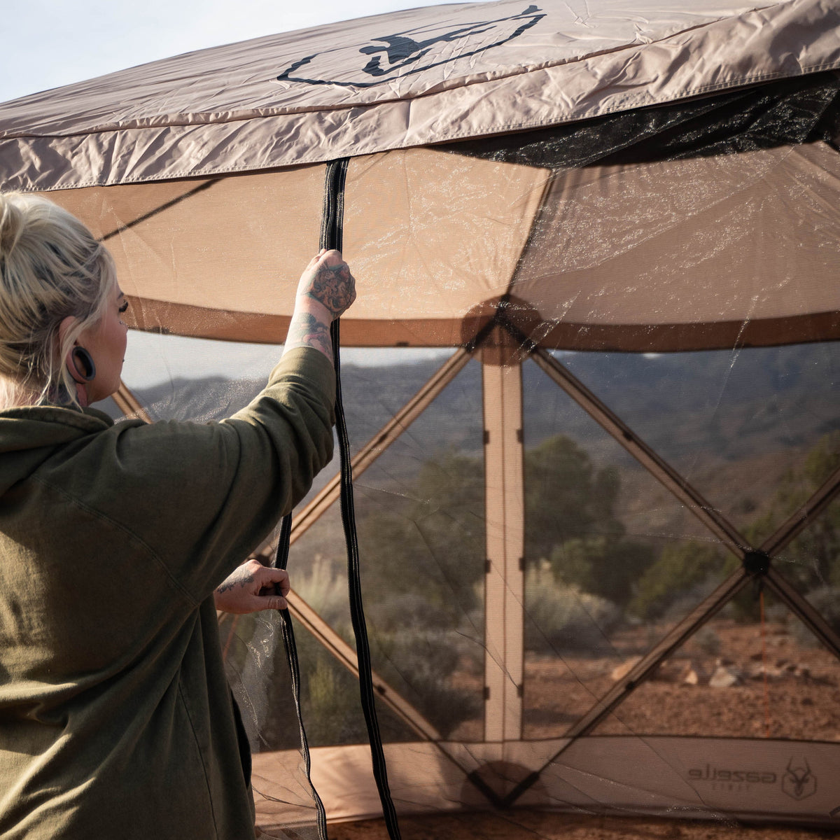 Gazelle G6 6-Sided Portable Gazebo with TriTech Mesh - product view 5