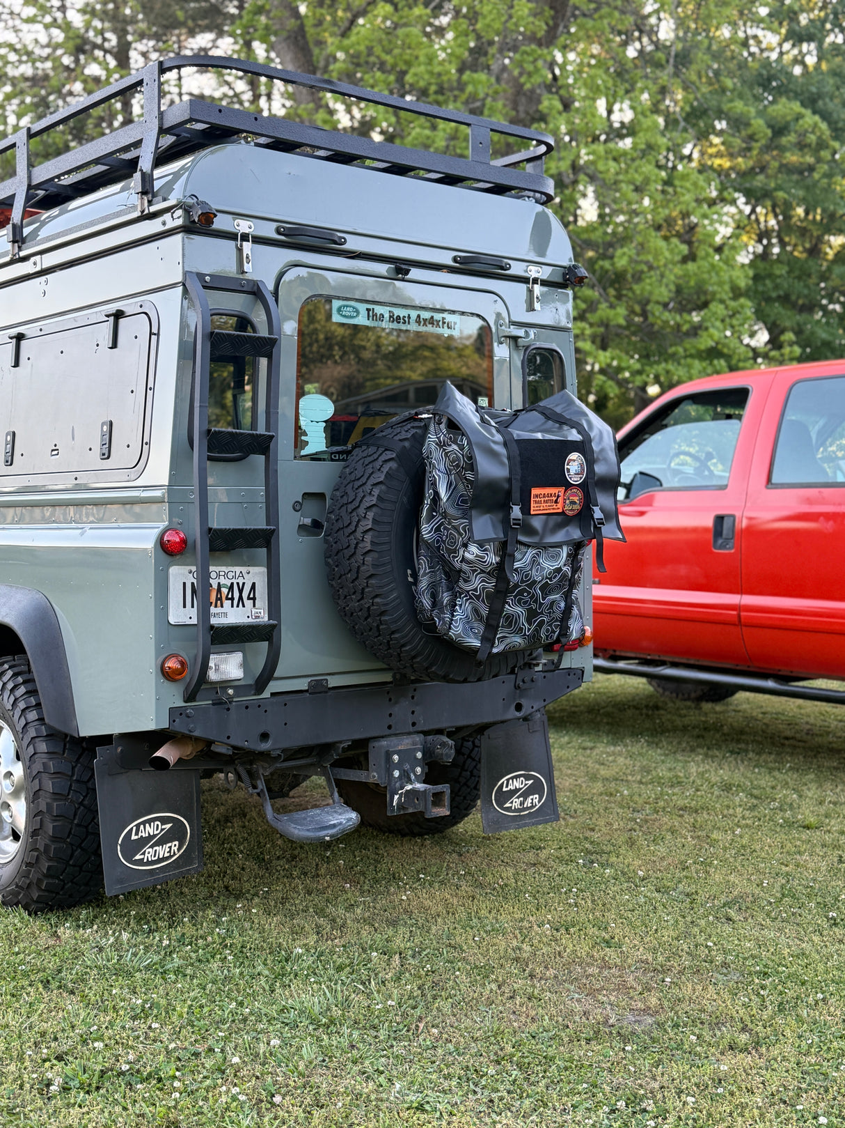 Overland spare tire tailgate bag 4.0