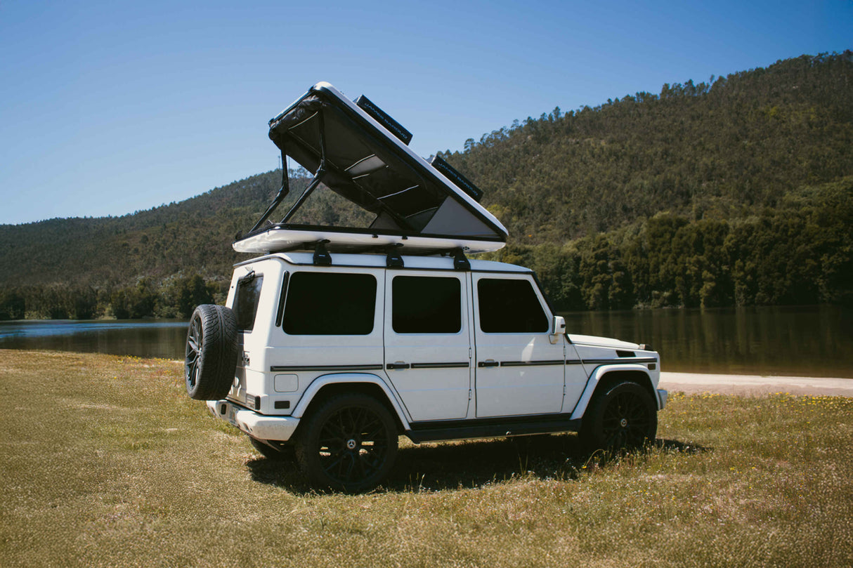 James Baroud Nova Rooftop Tent (Size L)