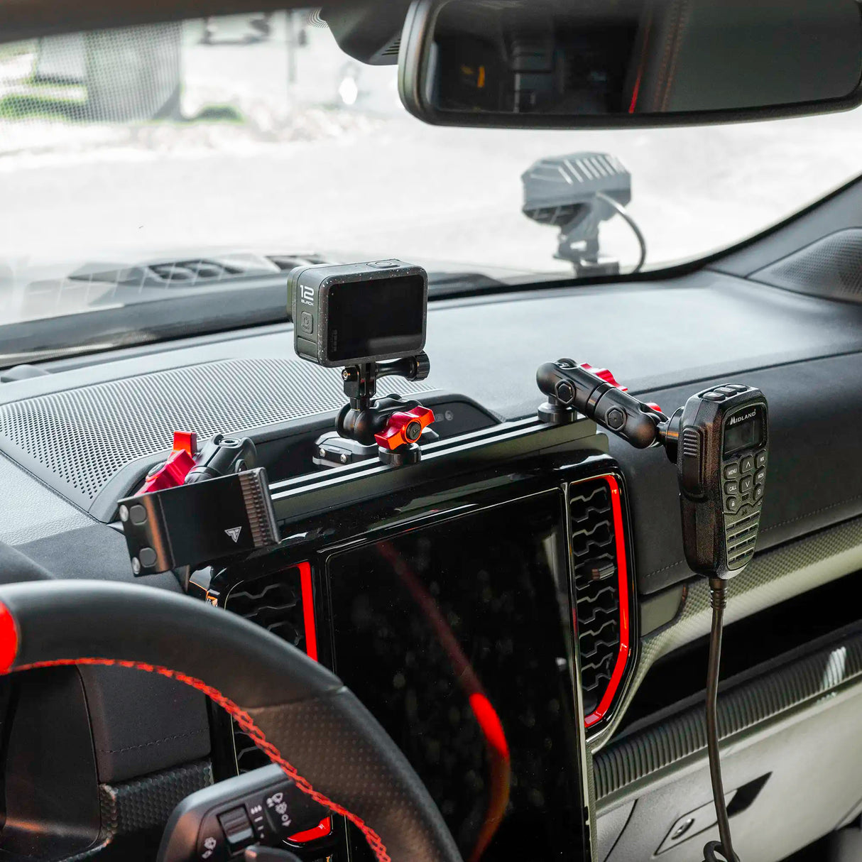 2024+ Ford Ranger Tackform Slim Track Dash Bracket With 20LITE Phone Mount