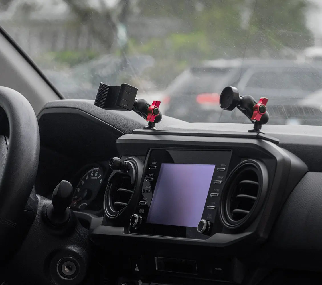 2016-2023 Toyota Tacoma Tackform Slim Track Dash Bracket With Tablet Mount