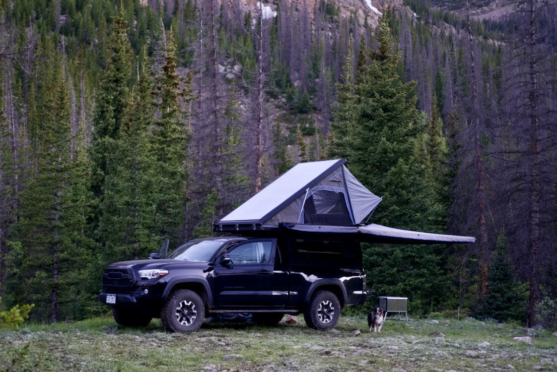 Free Standing 270-Degree Awning