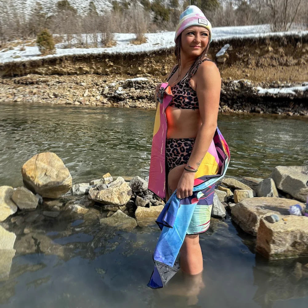 Adventure Towel Beach Size L with Pouch- Reflect