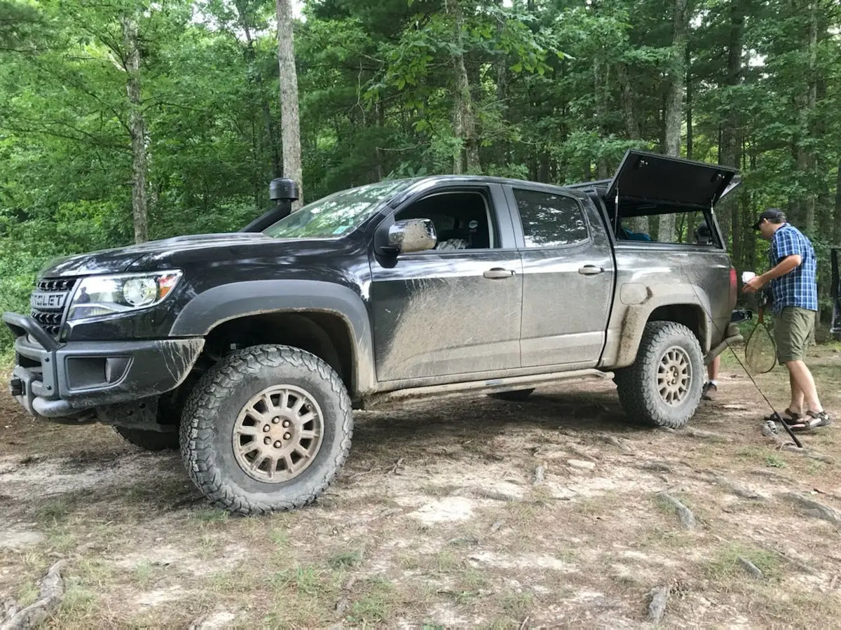 ALU-CAB Explorer Canopy For 2015–2022 Chevrolet Colorado And GMC Canyon product detail photo 2