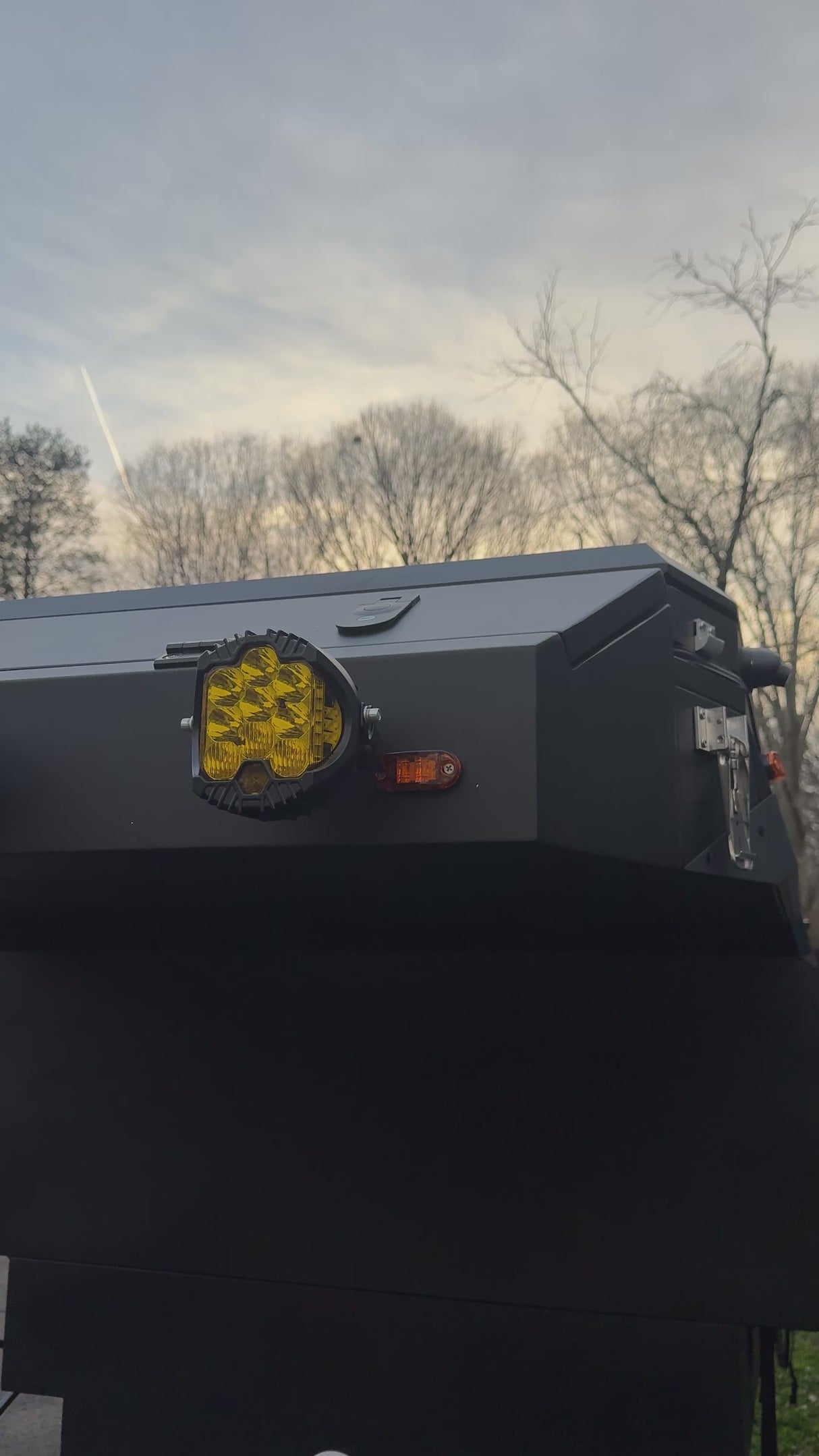 Aluminum pop up slide in overland truck campers