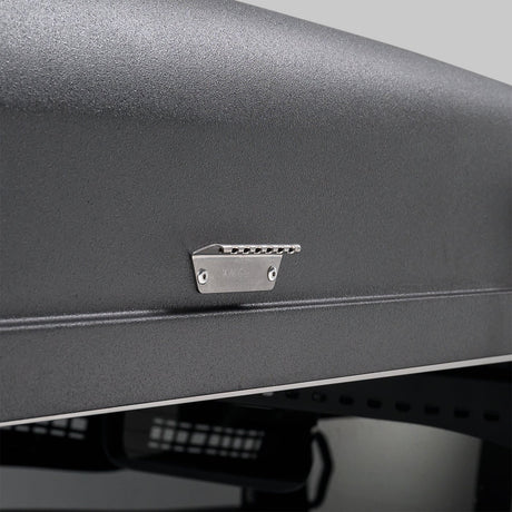 iKamper Skycamp 4.0 Trio stainless hardware and hard shell detail